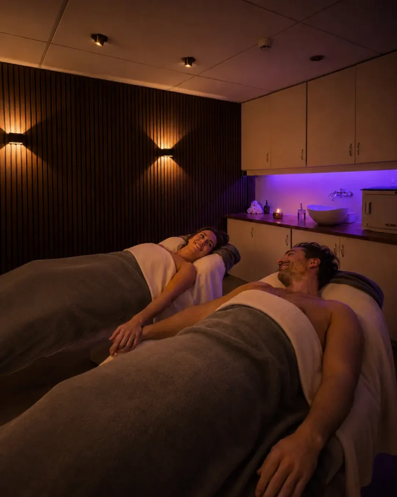Stel geniet samen van een DUO-behandeling bij Studio Rosa in Hoevelaken